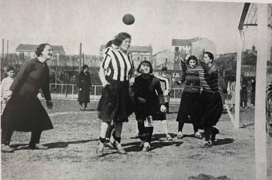 donne-calciatrici-1933