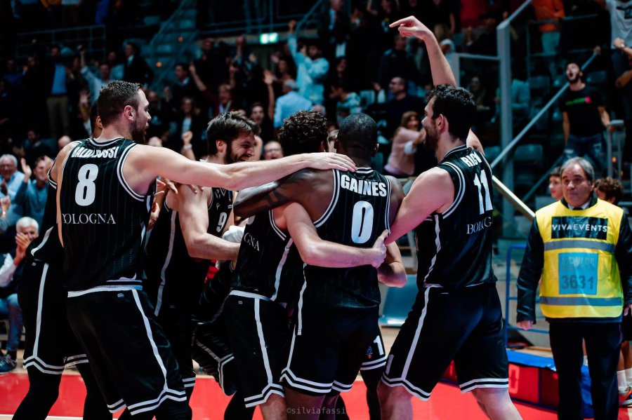 Segafredo-Virtus-Bologna-EuroCup-Vu-Nere-Bologna (1)