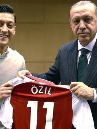 ozil erdogan