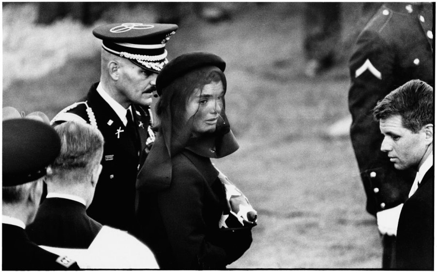 elliott erwitt jackie kennedy