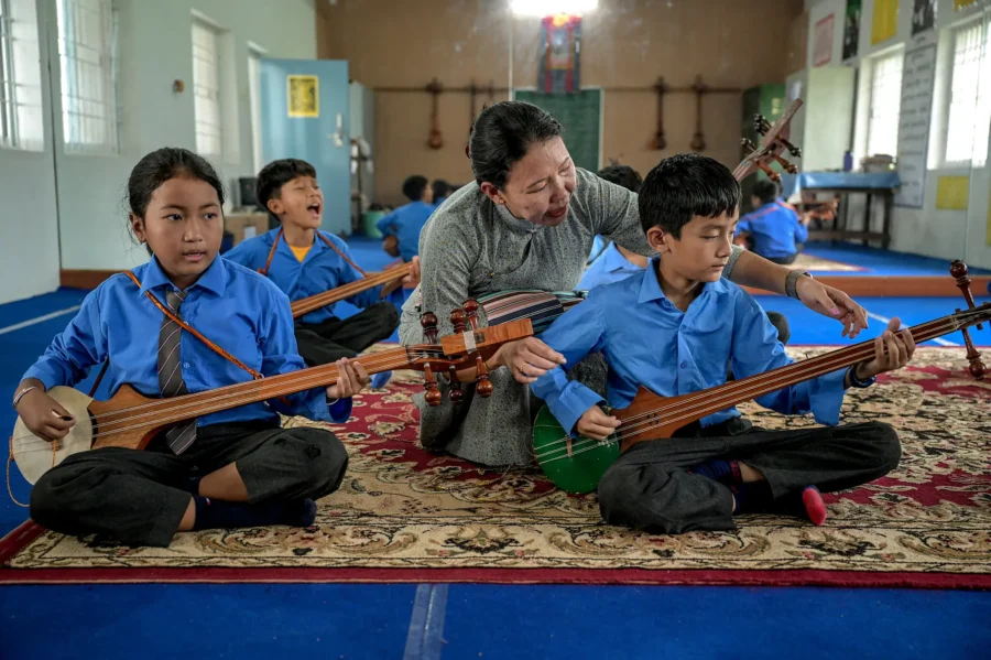 dalai lama successione