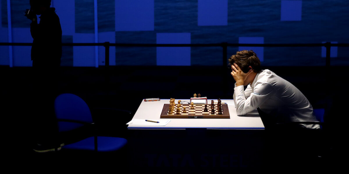 Magnus Carlsen contro il Mondo