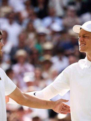 changeover Carlos Alcaraz Jannik Sinner