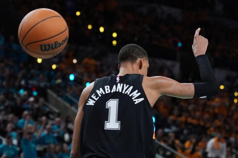 Wembanyama spurs